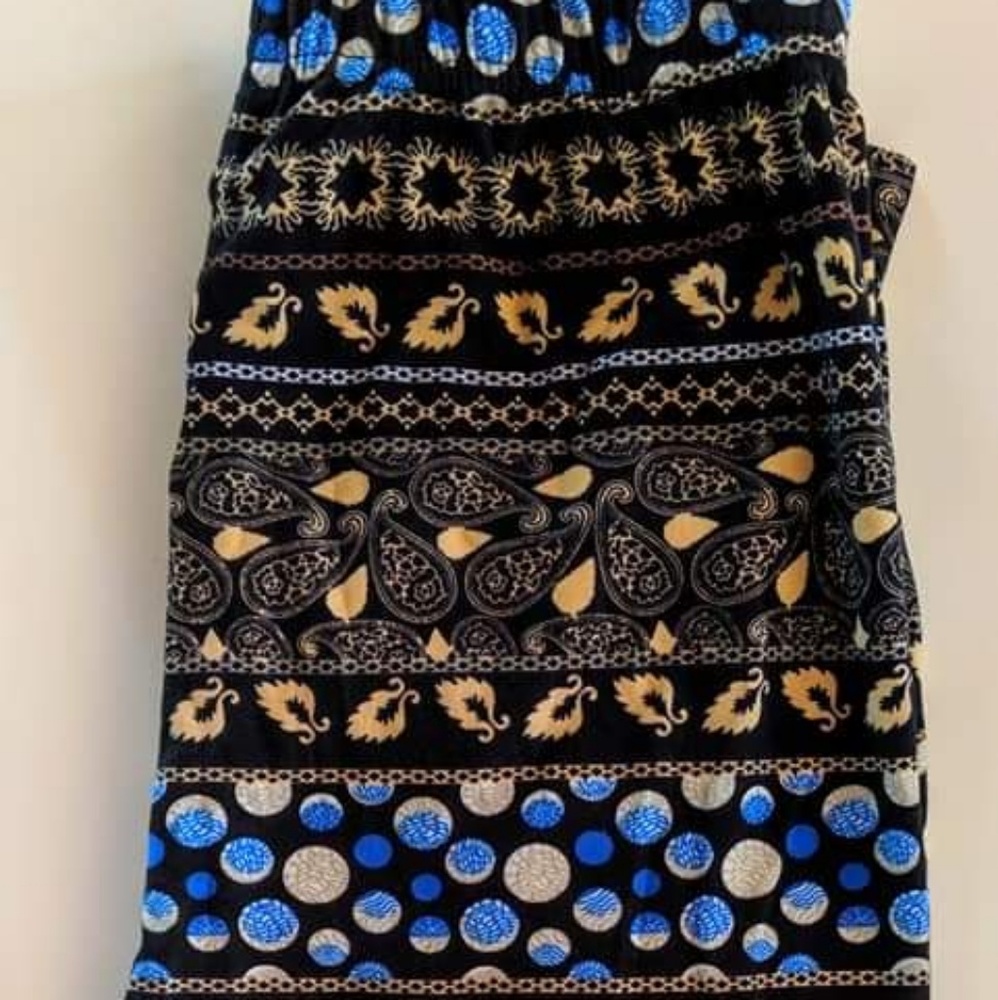 NWOT Buskins Leggings OS